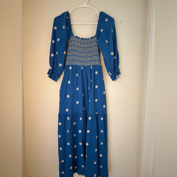 Dresses & Skirts - Blue Floral Maxi Dress with Smocked Bodice